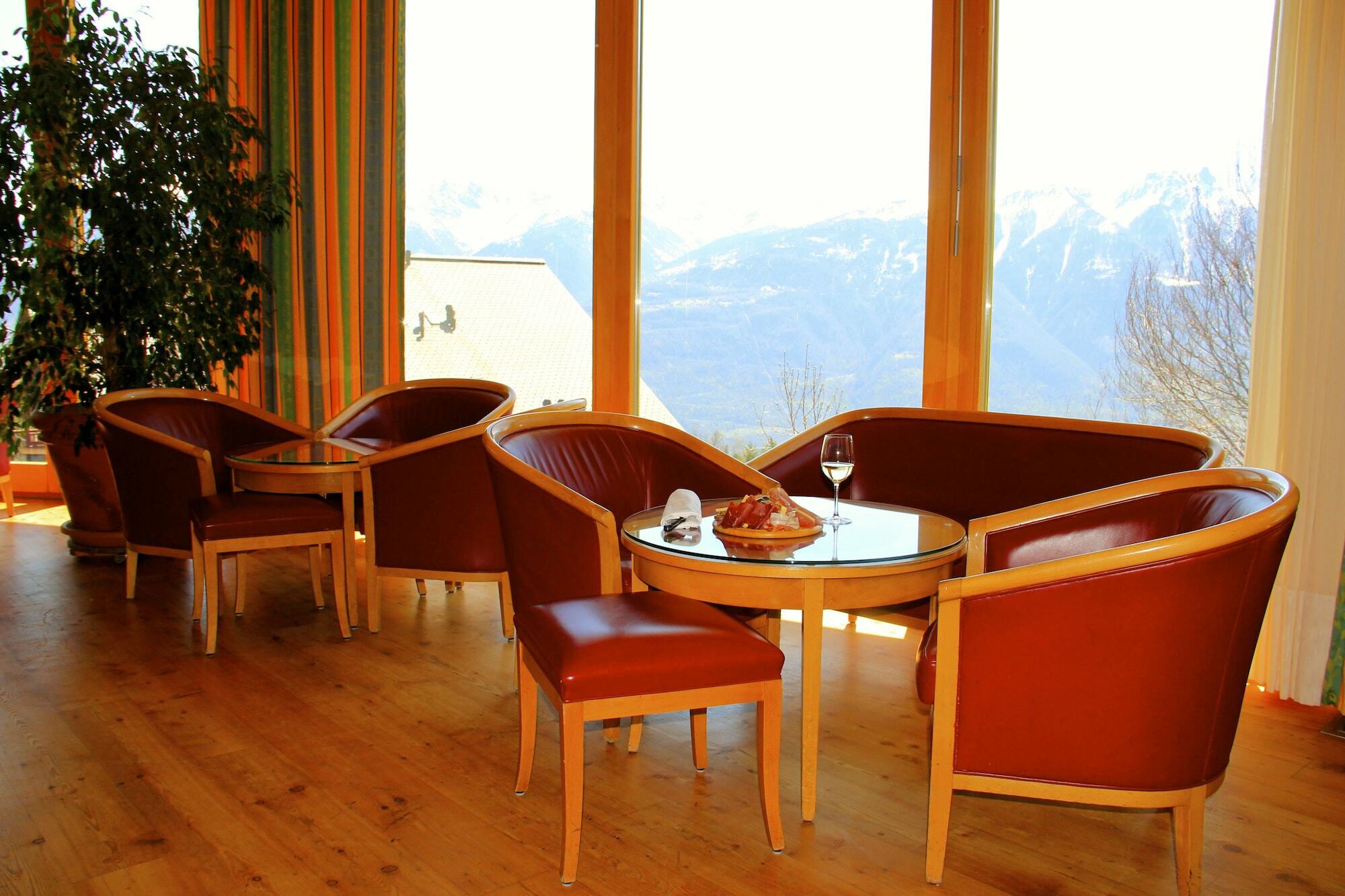 Hotel Les Bains D'Ovronnaz Buitenkant foto
